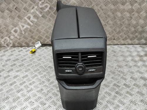 Middle console PEUGEOT 3008 II SUV (MC_, MR_, MJ_, M4_) Hybrid 180 (M4DGLU) | BP30178126I22