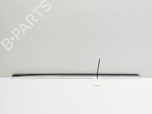 Used Door moulding trim MERCEDES-BENZ GLA-CLASS (X156) GLA 250 4-matic (156.946) (211 hp) 31687047