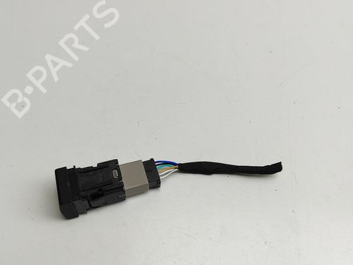 Switch TOYOTA C-HR (_X2_, _H2_) Hybrid (ZYX20) | BP30108461I30 