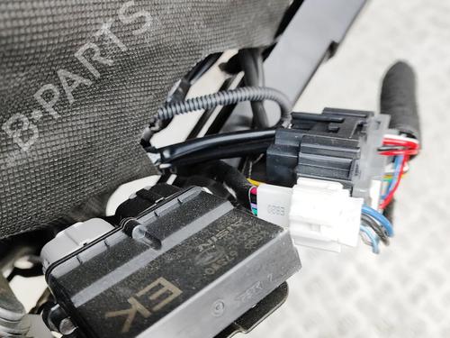 Left front seat MAZDA CX-80 (KL_) e-SKYACTIVE-D MHEV AWD (KL0H, KL3R3P) | BP32525271C15