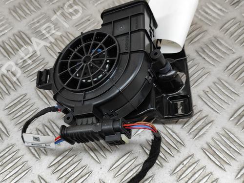 Used Heater blower motor MERCEDES-BENZ CLA (C118) CLA 200 (118.387) (163 hp) 27783905
