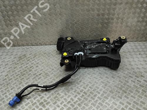 Used AdBlue tank AdBlue tank CITROËN C5 AIRCROSS (A_) 1.5 BlueHDi 130 (ACYHZJ, ACYHZR) (131 hp) 27873145 27873145