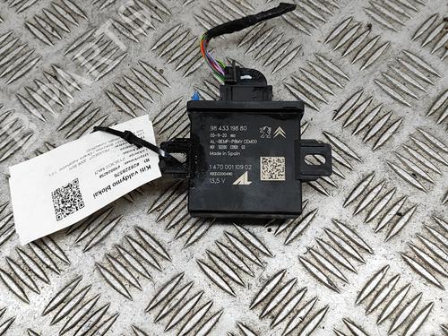 Used Electronic module PEUGEOT 3008 II SUV (MC_, MR_, MJ_, M4_) Hybrid (224 hp) 28554220