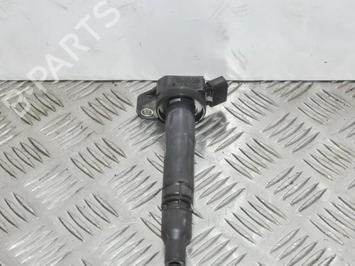 Used Ignition coil Ignition coil TOYOTA YARIS (_P13_) 1.3 4WD (NSP135_, NSP135) (95 hp) 33349935 33349935