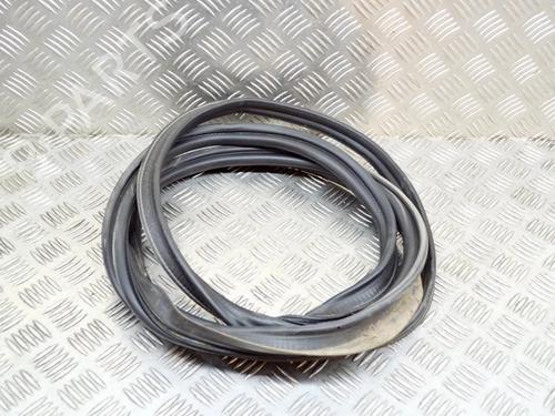 rubber-door-seal-audi-a3-limousine-8vs-8vm-2013-2014-2015-2016-2017-2018-2019-2020-2021-27753575 main image