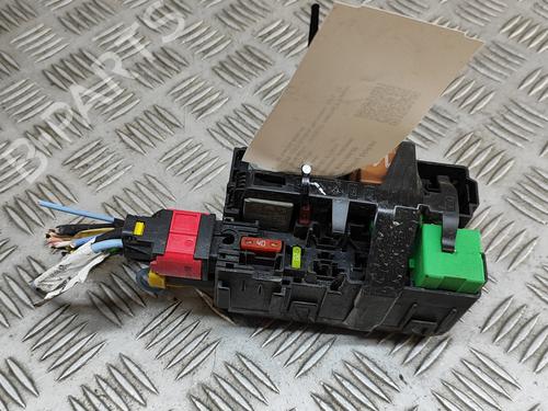 Used Fuse box PEUGEOT PARTNER Box Body/MPV (K9) 1.5 BlueHDi 100 (102 hp) 28560544