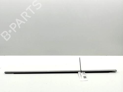 Dørlist VW TIGUAN (5N_) 2.0 TDI 4motion (140 hp) 31715370