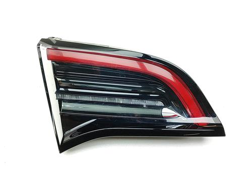 Used Left tailgate light Left tailgate light 38565504 38565504