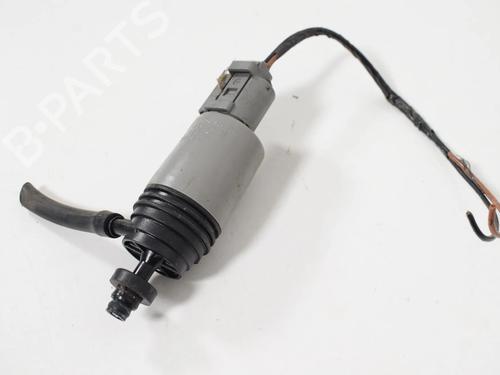Used Washer pump Washer pump BMW 3 Convertible (E93) 335 i (326 hp) 33380457 33380457