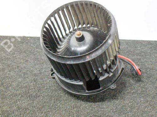 Used Heater blower motor BMW X1 (F48) xDrive 25 i (231 hp) 6766430