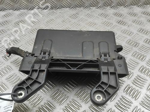 Used Fuse box VOLVO V40 Cross Country (526) D2 (120 hp) 32119523