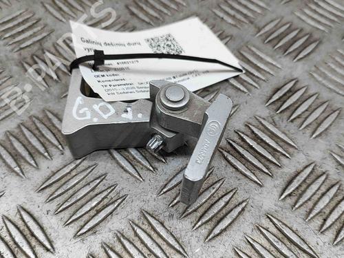 Used Hinge/Door check strap SKODA SUPERB III Estate (3V5) 1.4 TSI iV (156 hp) 27776059