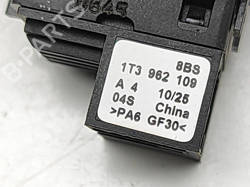 Switch VW ID. Buzz Bus (EBB, EBJ) Electric (EBB, EBJ) | BP30621267I30 