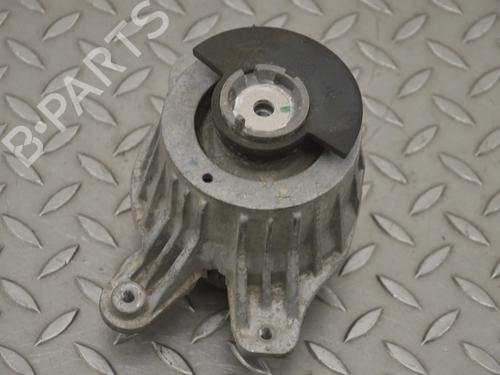Engine mount MERCEDES-BENZ E-CLASS (W213) E 220 d (213.004) | BP30241580M89