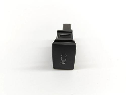 switch-toyota-auris-_e18_-2012-2013-2014-2015-2016-2017-2018-2019-23561758 main image