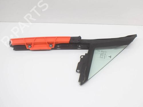 Vitre de custode avant droite TESLA MODEL S (5YJS) 75D AWD (525 hp) 20231670