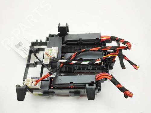 Sikringsdose Sikringsdose AUDI Q5 (FYB, FYG) SQ5 TFSI quattro (354 hp) 39939442 39939442