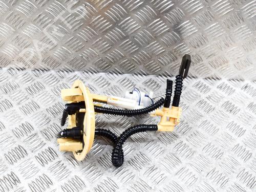 Used Fuel pump MERCEDES-BENZ E-CLASS (W212) E 220 BlueTEC (212.001) (177 hp) 10527176