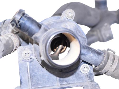 Thermostat housing JAGUAR F-PACE (X761) 3.0 SDV6 AWD | BP24976497M116 - Image 10