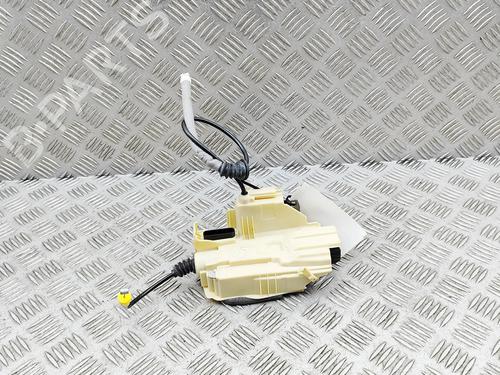 Høyre bak lås VOLVO C40 (539) Recharge AWD (408 hp) 31073151