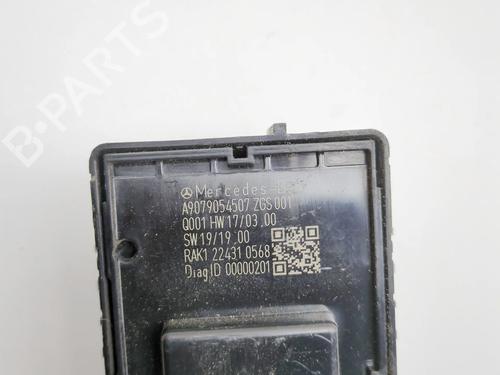 Right front window switch MERCEDES-BENZ SPRINTER 3,5-t Van (B907, B910) 315 CDI RWD (907.631, 907.633, 907.635, 907.637) | BP39381643I26 - Image 8