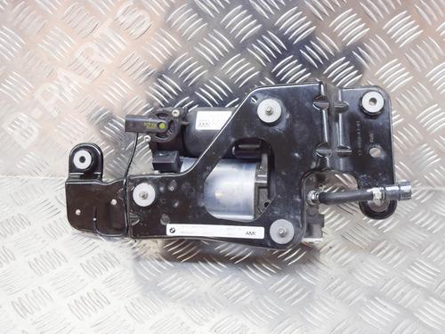 Used Suspension compressor BMW X5 (E70) xDrive 30 d (245 hp) 6774511