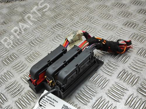 Fuse box AUDI A5 (8T3) RS5 quattro | BP37402441E1 - Image 2