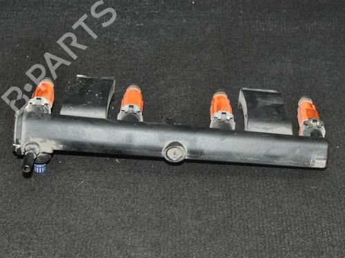 Used Injection rail Injection rail 6724014 6724014
