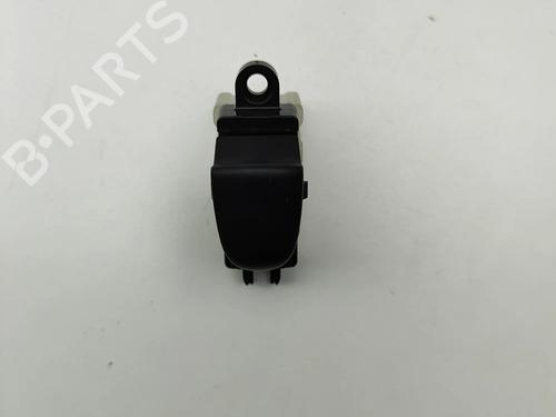Right rear window switch NISSAN JUKE (F16_) DIG-T 117 | BP27794514I28