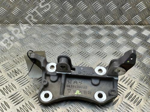 Used Support PEUGEOT 2008 II (UD_, US_, UY_, UJ_, UR_, UC_) e-2008 (UKZKXZ) (136 hp) 30130542