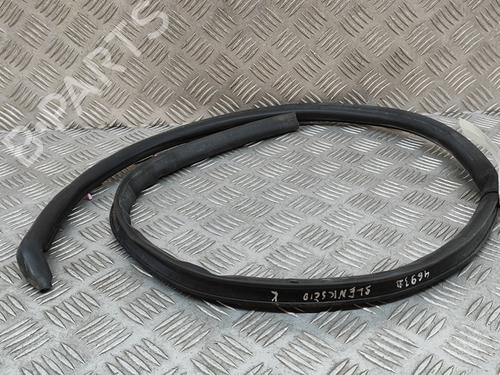 Used Rubber door seal JAGUAR F-TYPE Coupe (X152) 3.0 SCV6 (340 hp) 22998349