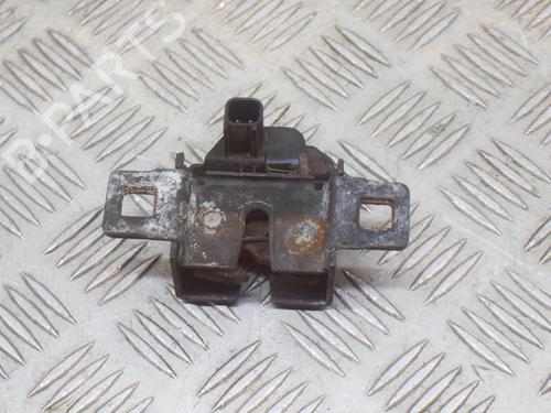 Used Hood lock Hood lock LAND ROVER DISCOVERY IV (L319) 3.0 SDV6 4x4 (256 hp) 11831923 11831923