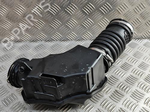 Pipe VOLVO XC40 (536) B4 Mild-Hybrid | BP27795886M125