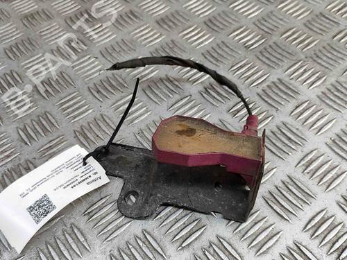 Used Antenna/Base AUDI A3 Limousine (8VS, 8VM) S3 quattro (310 hp) 27288528