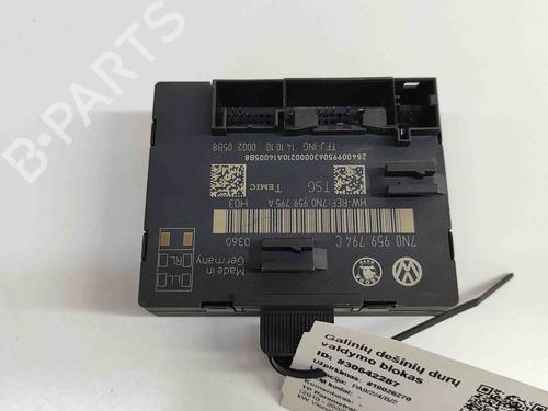 Used Electronic module VW SHARAN (7N1, 7N2) 2.0 TDI (140 hp) 26607584