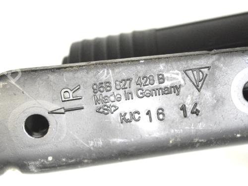 Tailgate lift support PORSCHE MACAN (95B) 3.6 Turbo | BP33342645C138  - Image 5