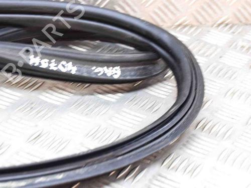 Rubber door seal PEUGEOT 2008 II (UD_, US_, UY_, UJ_, UR_, UC_) e-2008 (UKZKXZ) | BP27764197C142 