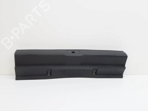 Pynteliste til bagklap Pynteliste til bagklap AUDI A3 Sportback (8VA, 8VF) RS3 quattro (400 hp) 14655182 14655182