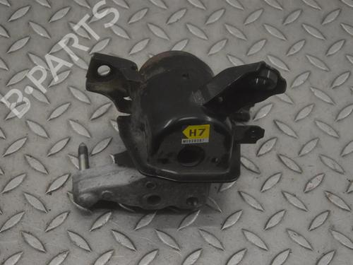 Used Engine mount Engine mount LEXUS NX (_Z1_) 300h AWD (AYZ15_) (155 hp) 33364983 33364983