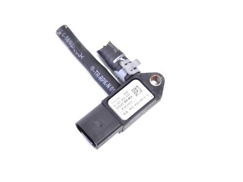 Sensor electrónico AUDI A5 Convertible (8F7) 2.0 TDI (163 hp) 30217547