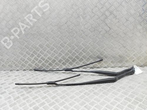 Used Front windshield wiper arm Front windshield wiper arm 38650542 38650542