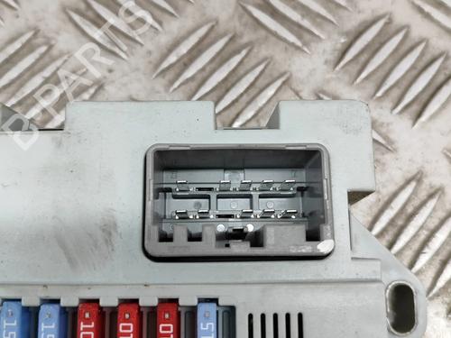 Fuse box LAND ROVER RANGE ROVER EVOQUE (L538) 2.2 D 4x4 | BP26242119E1