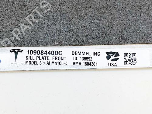 Trinbræt TESLA MODEL 3 (5YJ3) EV | BP27748042C149 