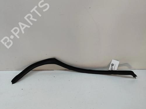 Used Rubber door seal MERCEDES-BENZ GLE (V167) GLE 450 4-matic (167.159) (381 hp) 28553365