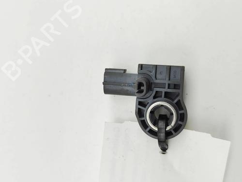 Electronic sensor VOLVO V40 Cross Country (526) D2 | BP30621096M84