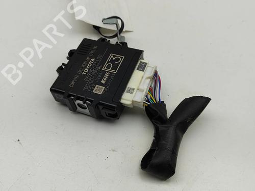 Used Electronic module TOYOTA HILUX VIII Pickup (_N1_) 2.8 TD 4WD (GUN126) (204 hp) 27798161
