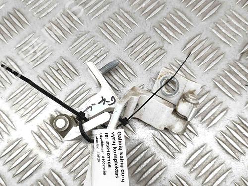 Used Hinge/Door check strap AUDI A4 B9 Avant (8W5, 8WD) 2.0 TDI (190 hp) 29542116