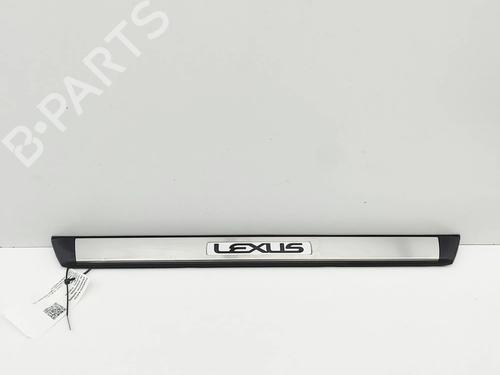 Predellino Predellino LEXUS IS III (_E3_) 300h (AVE30_, AVE30R) (223 hp) 36275236 36275236