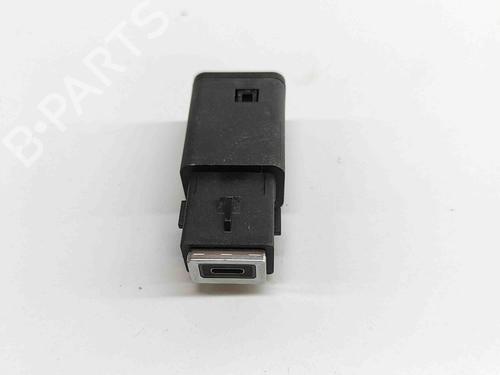 Used Electronic module PEUGEOT 3008 III (KA_, KB_, KC_) e-210 (KCZKZX) (213 hp) 28559308