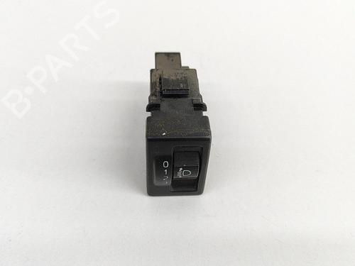 switch-isuzu-d-max-ii-tfr-tfs-2012-27777655 main image